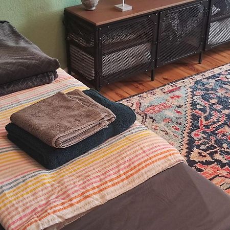 Stylish 2-Room Apartment With Balcony Next To East Side Gallery Berlin Dış mekan fotoğraf